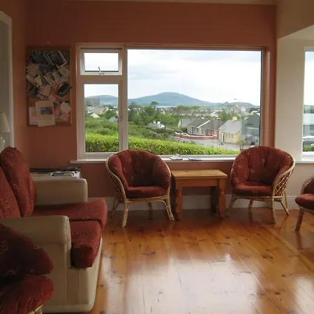 Iveragh Heights Couette-café