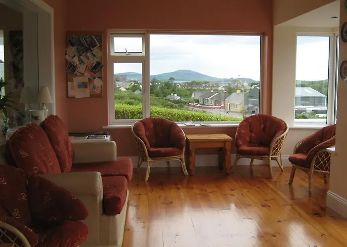 Iveragh Heights Couette-café